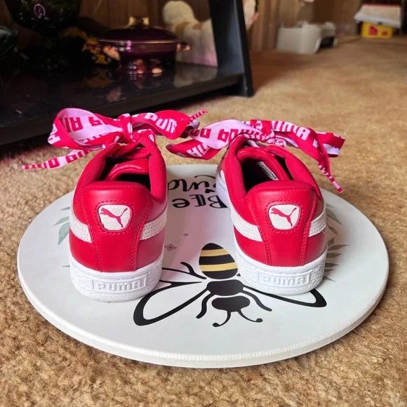 PUMA WOMEN'S BASKET HEART DE
SNEAKERS BOW LACES. - Picture 13 of 17